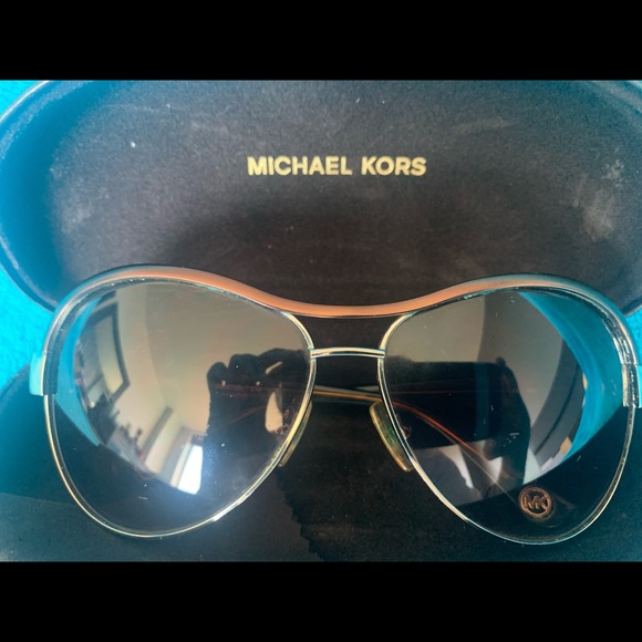 Michael Kors Women’s Sunglasses, Brown (with case) - Picture 3 of 12